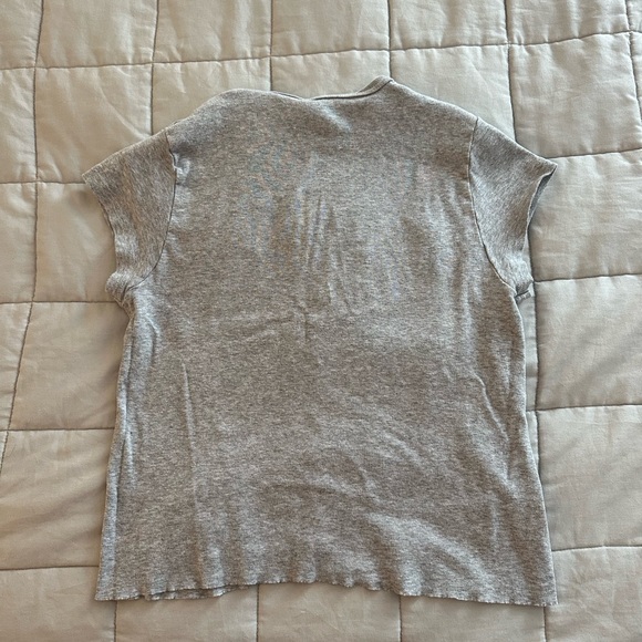 Brandy Melville cropped tee - Picture 3 of 3